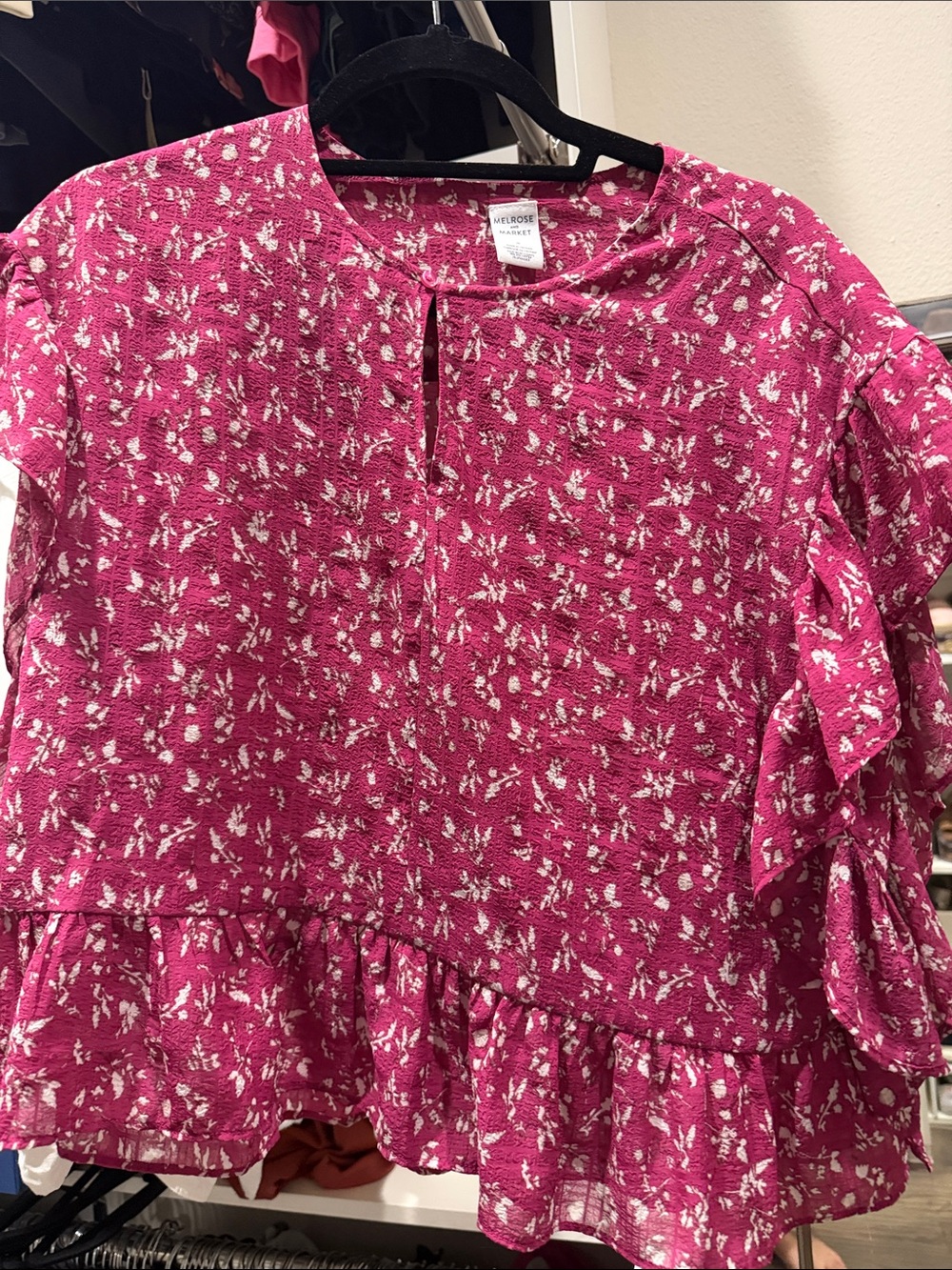 Melrose and Market Fuchsia and White Ruffle Hem Peplum Blouse